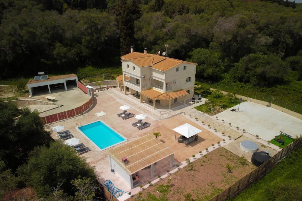Photo of Outdoor in Kavos