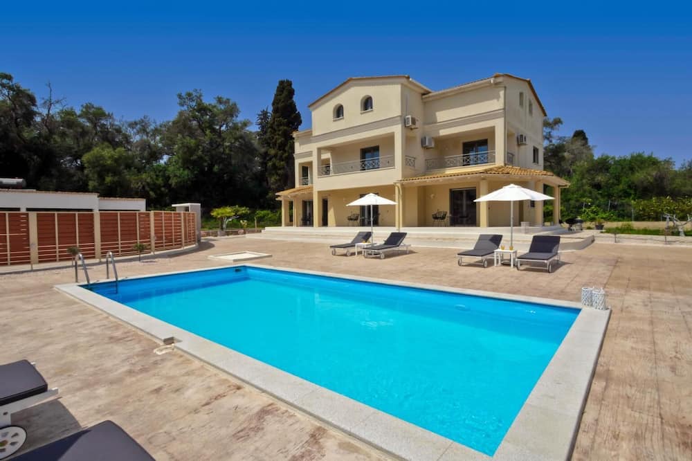 Photo of Outdoor in Kavos