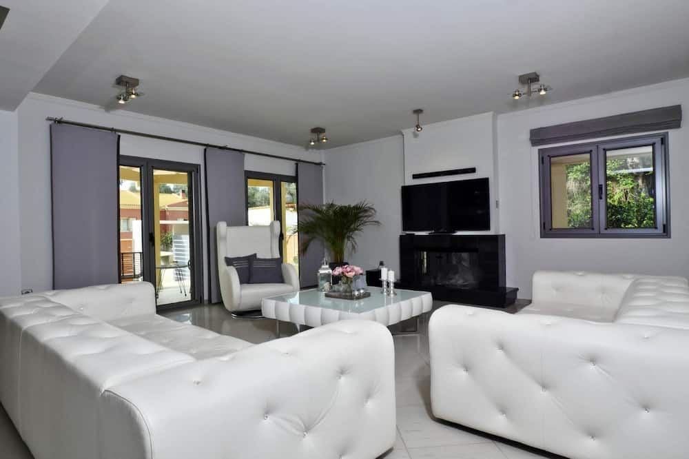 Photo of Livingroom in Kavos