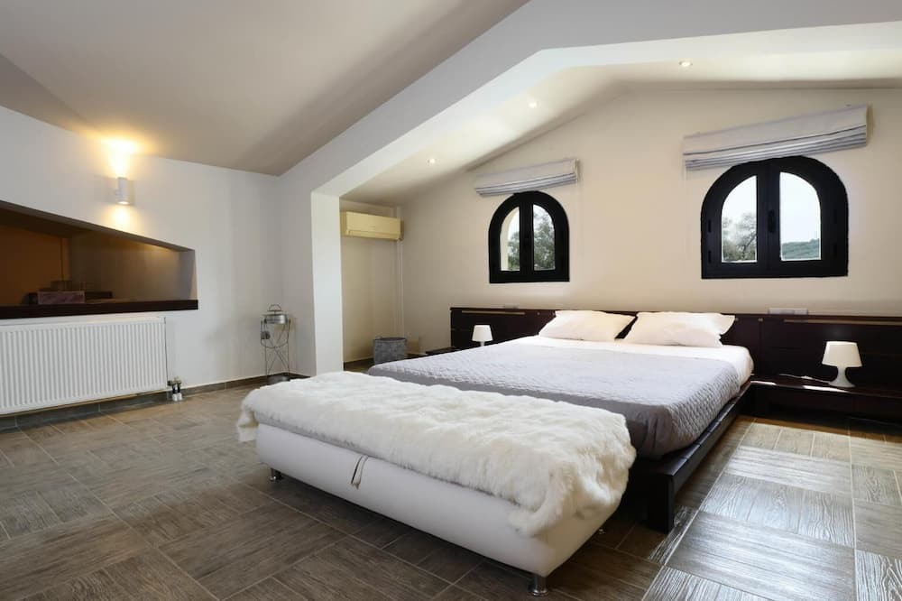 Photo of Bedroom in Kavos