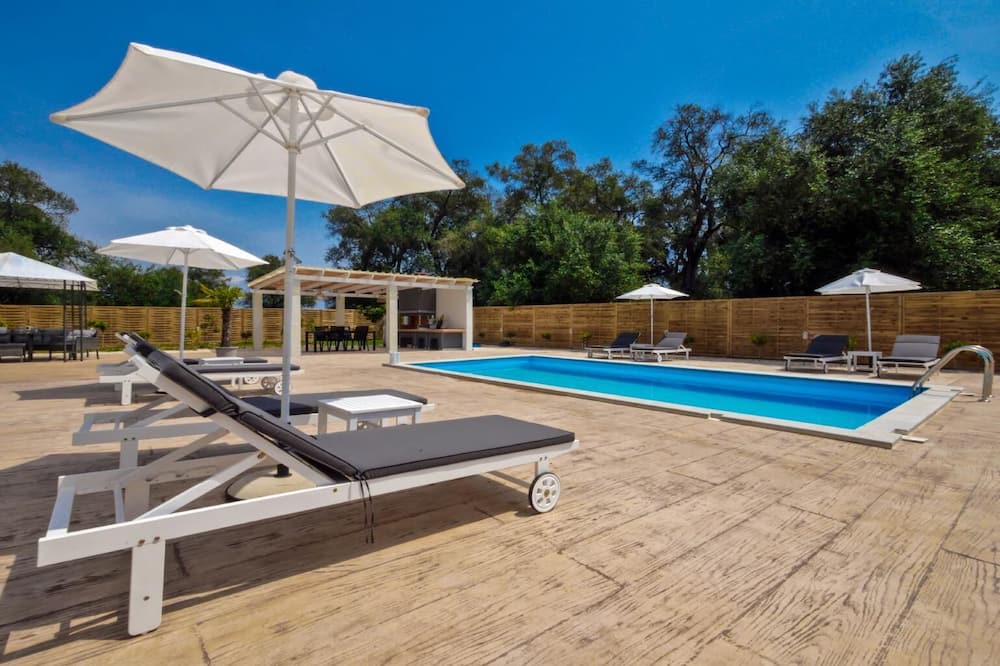 Photo of Outdoor in Kavos