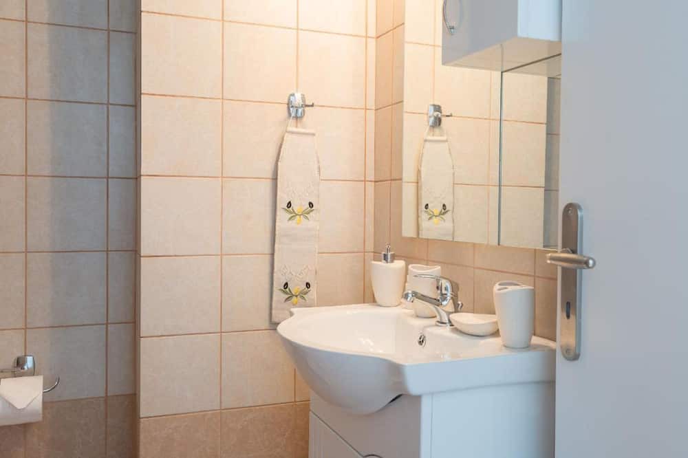 Photo of Bathroom in Gennadi