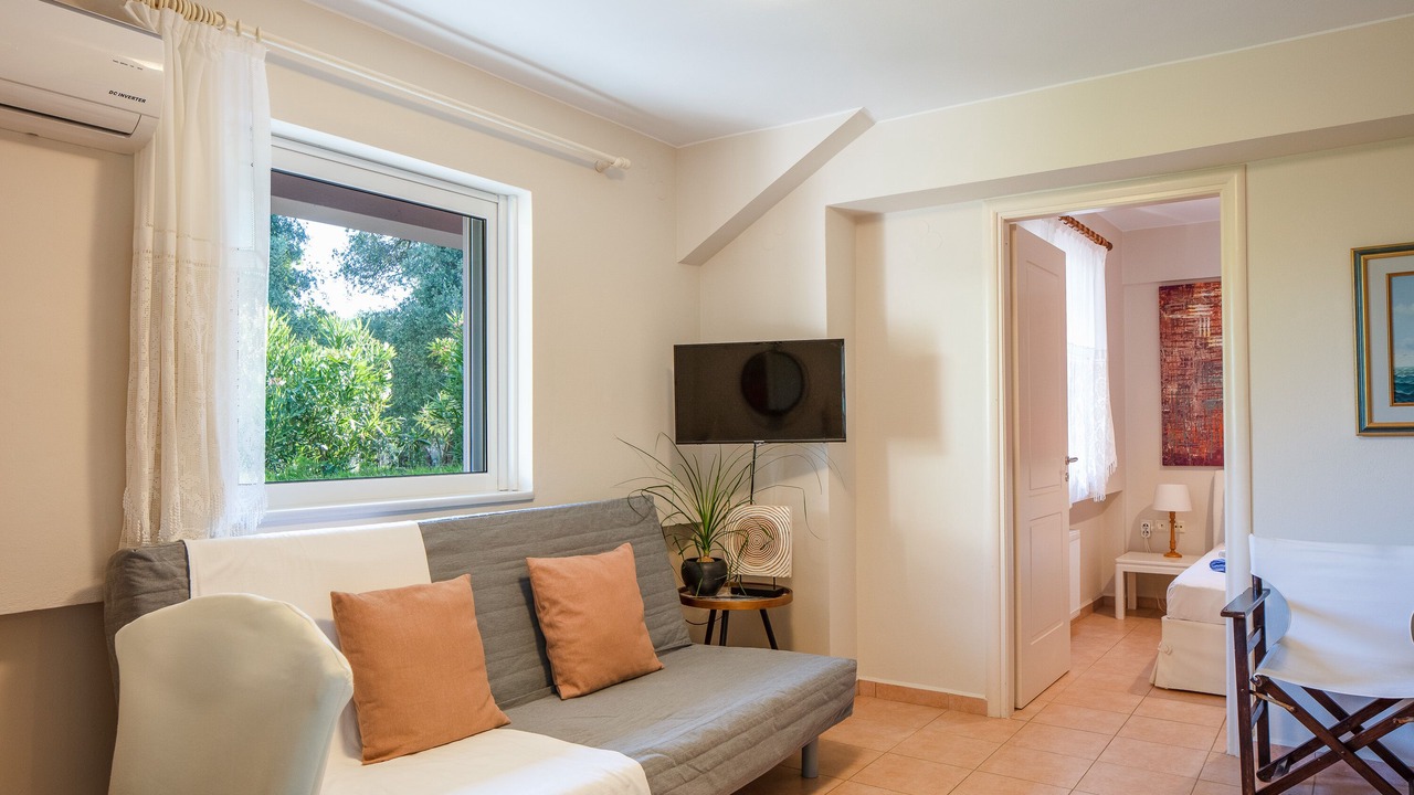 Photo of Livingroom in Armenoi