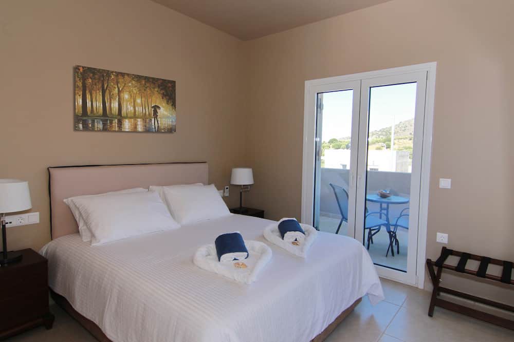 Photo of Bedroom in Kounelion