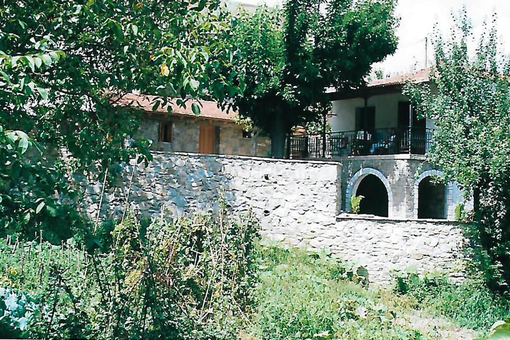 Photo of Outdoor in Vlachokerasia