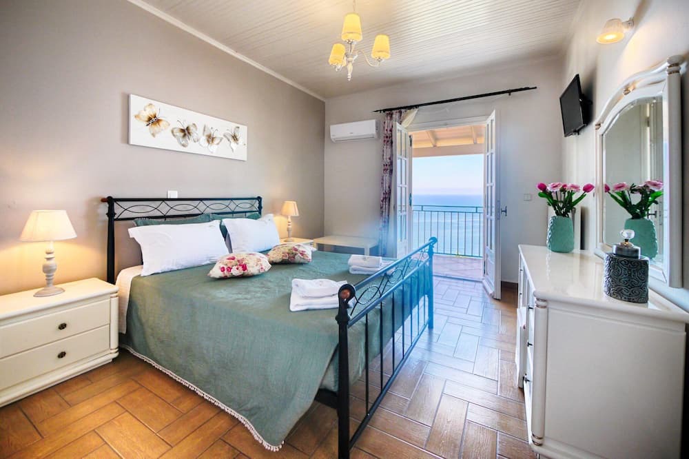 Photo of Bedroom in Afionas
