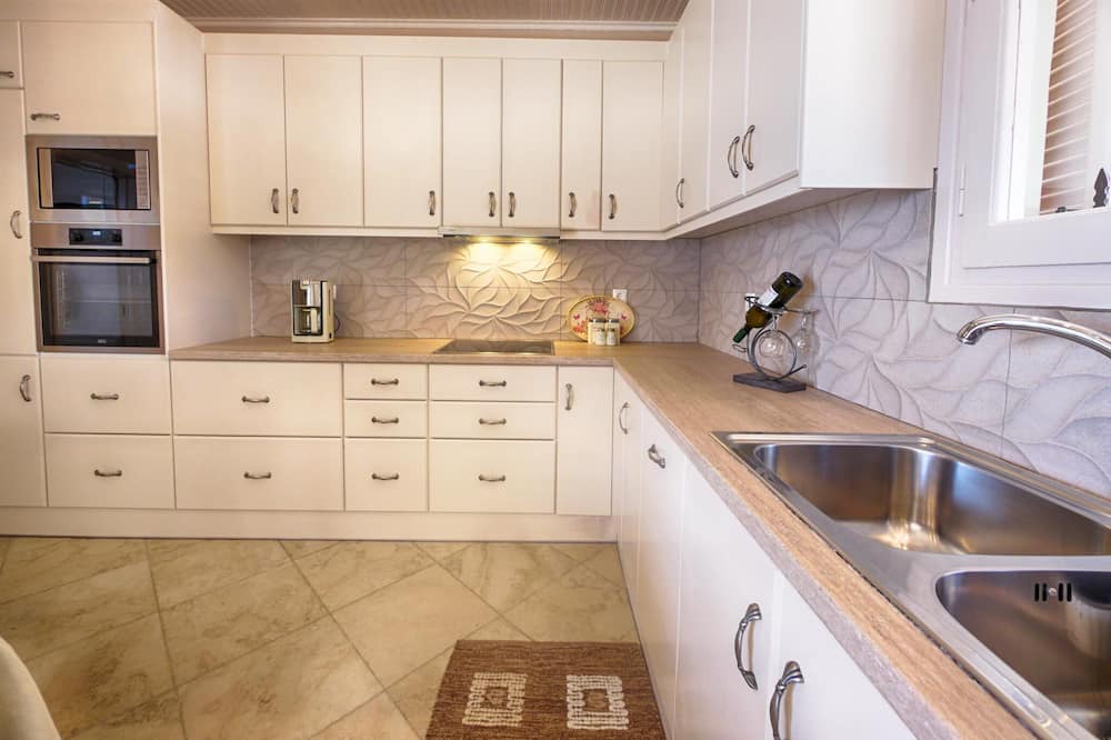 Photo of Kitchen in Afionas