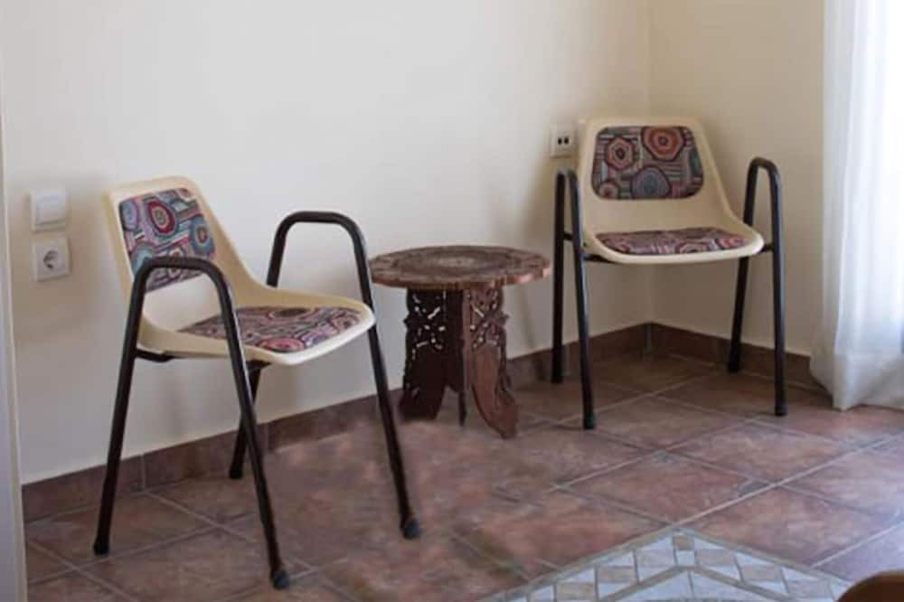 Photo of Others in Artemida