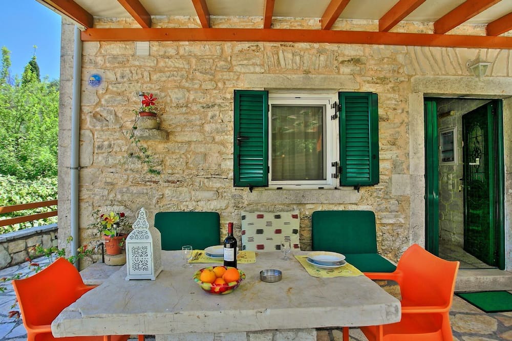 Photo of Patio Balcony in Agni