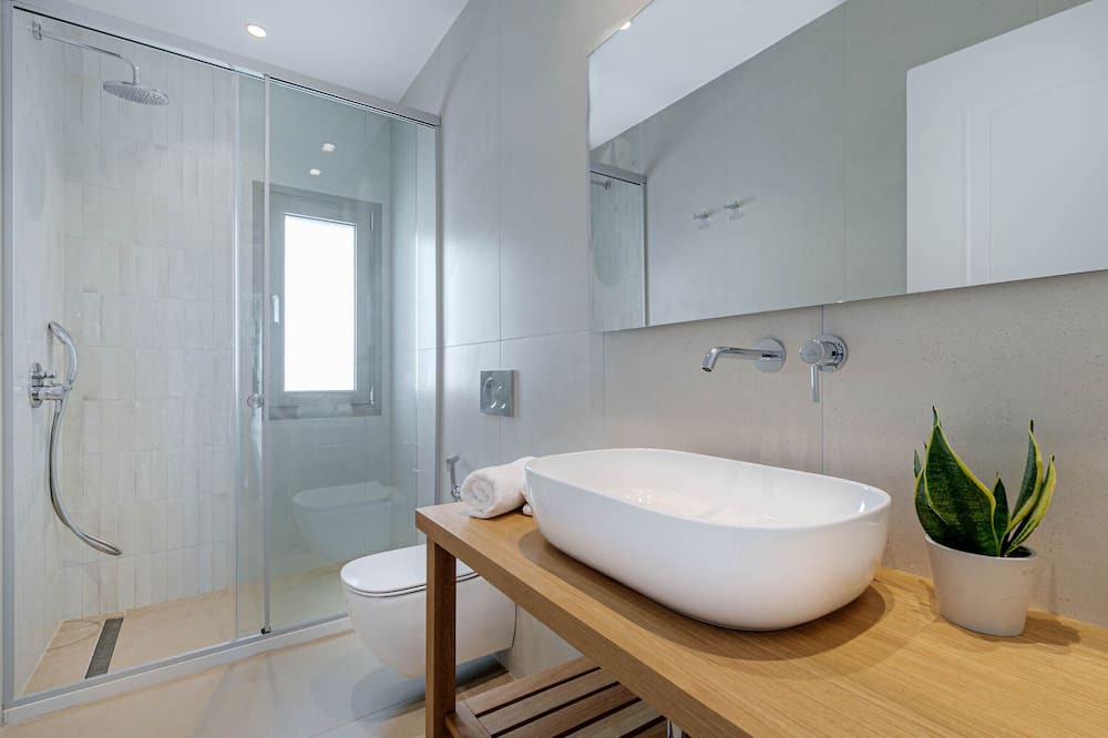 Photo of Bathroom in Kalami