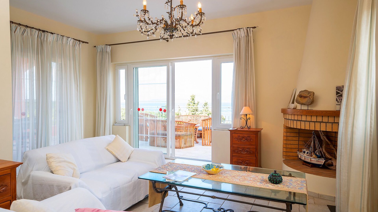 Photo of Livingroom in Fiskardo