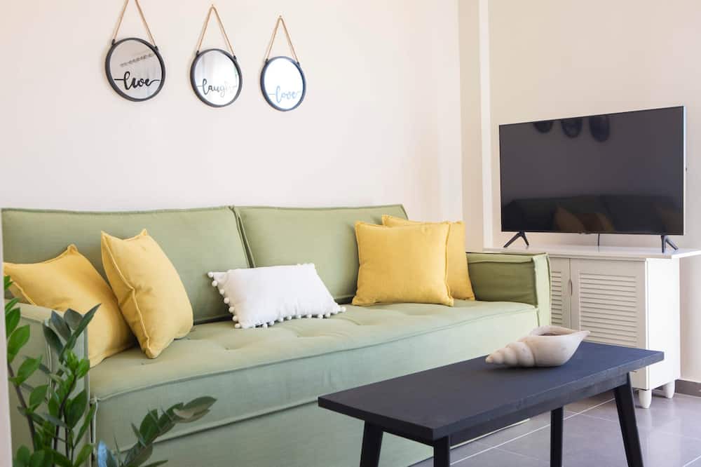 Photo of Livingroom in Kalamitsi