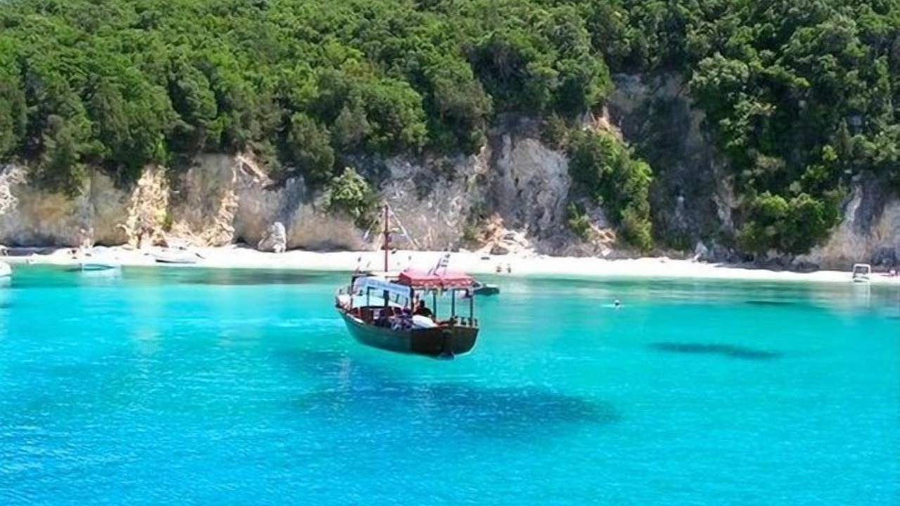 Photo of Others in Kavos