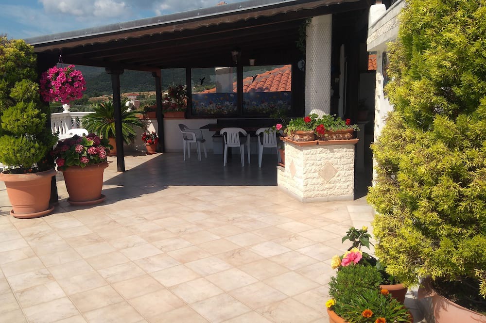 Photo of Others in Sarti
