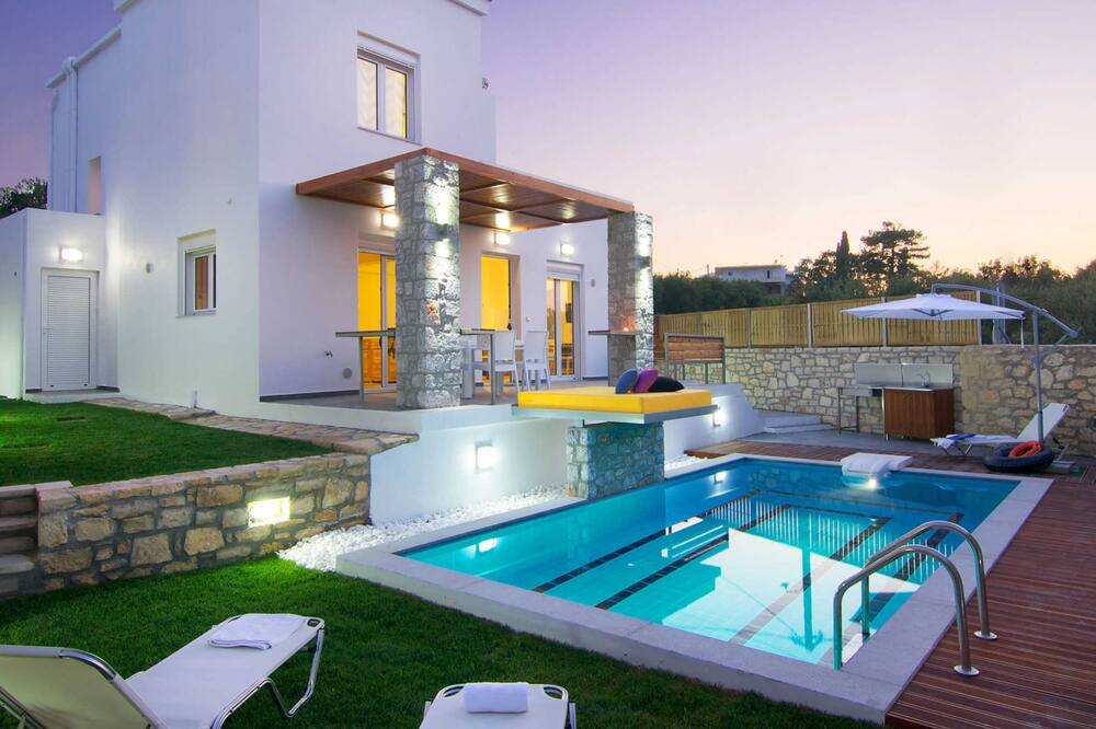 Photo of Outdoor in Kirianna