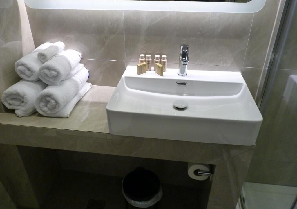 Photo of Bathroom in Larissa