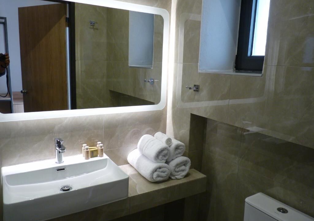Photo of Bathroom in Larissa