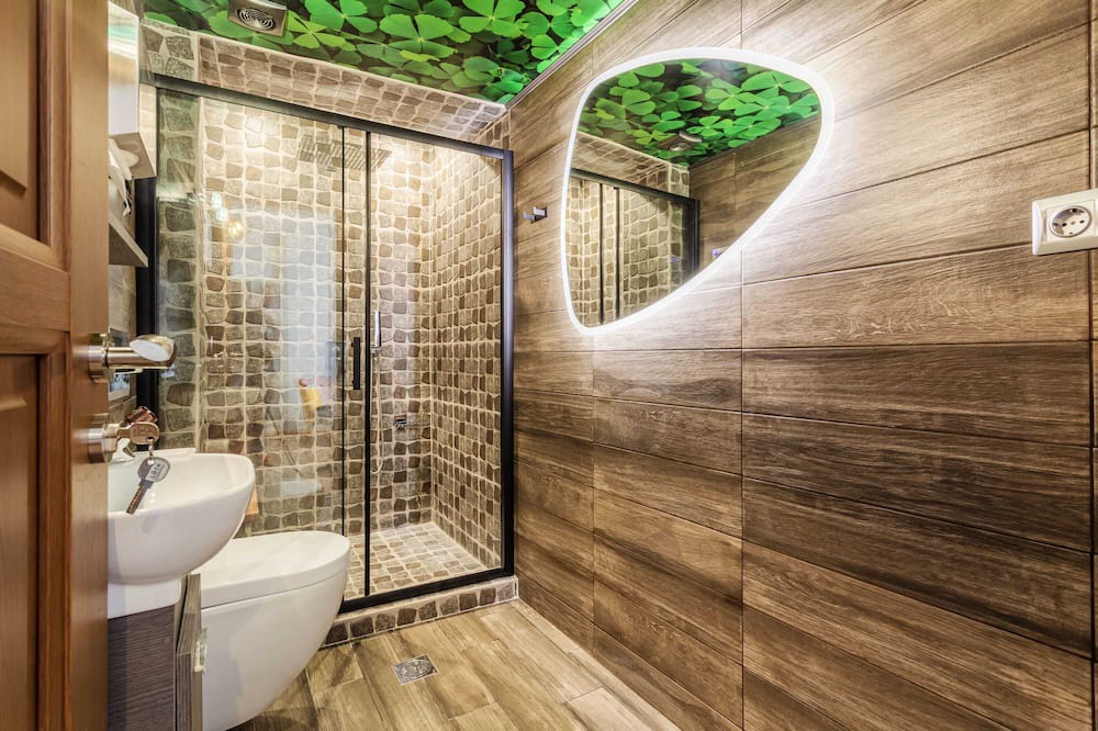 Photo of Bathroom in Kalamata