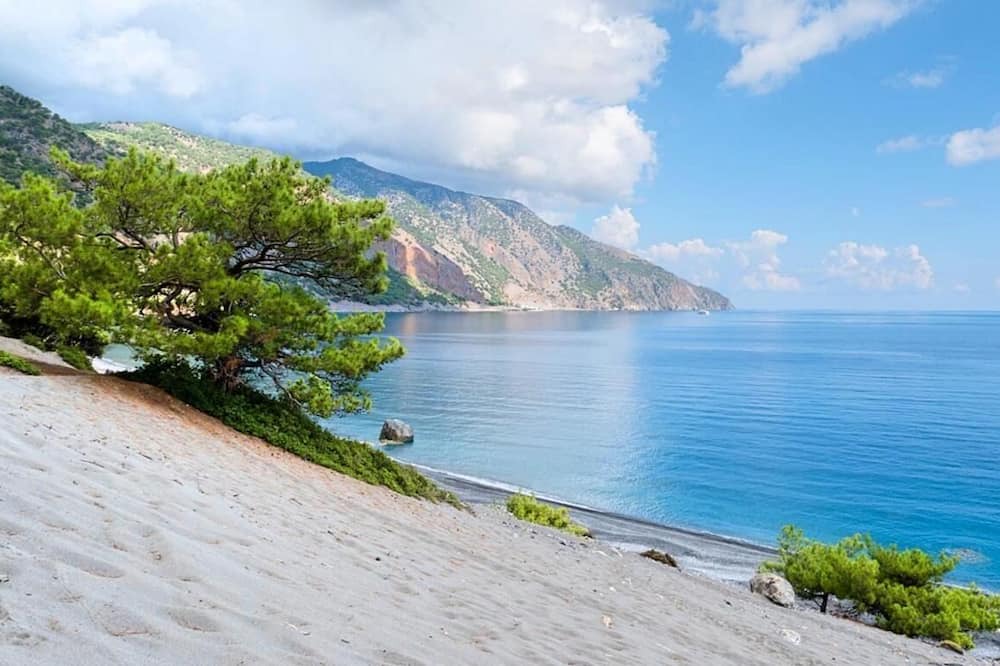 Photo of Others in Paralia Kourna