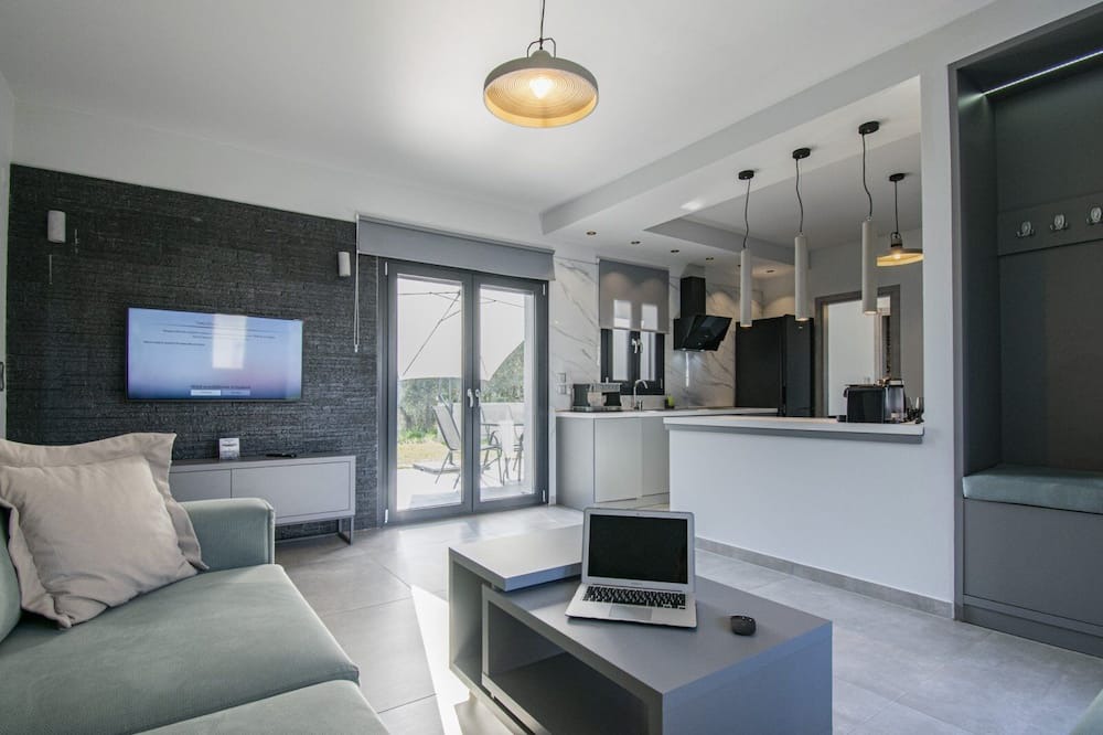 Photo of Livingroom in Nea Iraklia