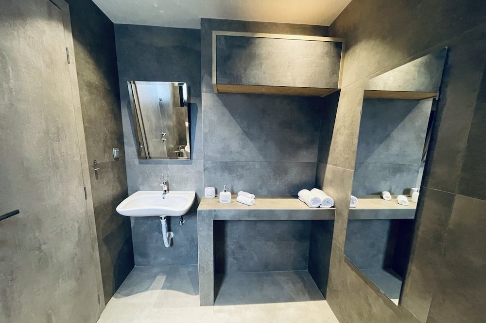 Photo of Bathroom in Nea Iraklia