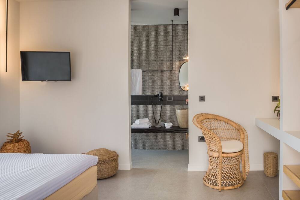 Photo of Bedroom in Khelmata