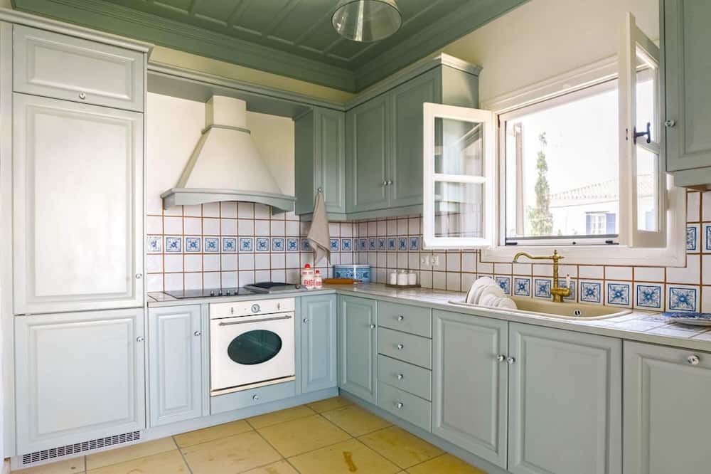 Photo of Kitchen in Spetses