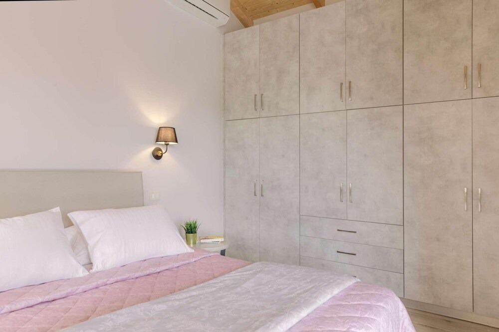 Photo of Bedroom in Kaligata