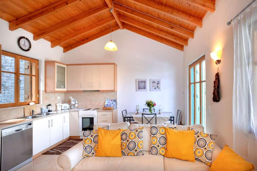 Photo of Livingroom in Longos