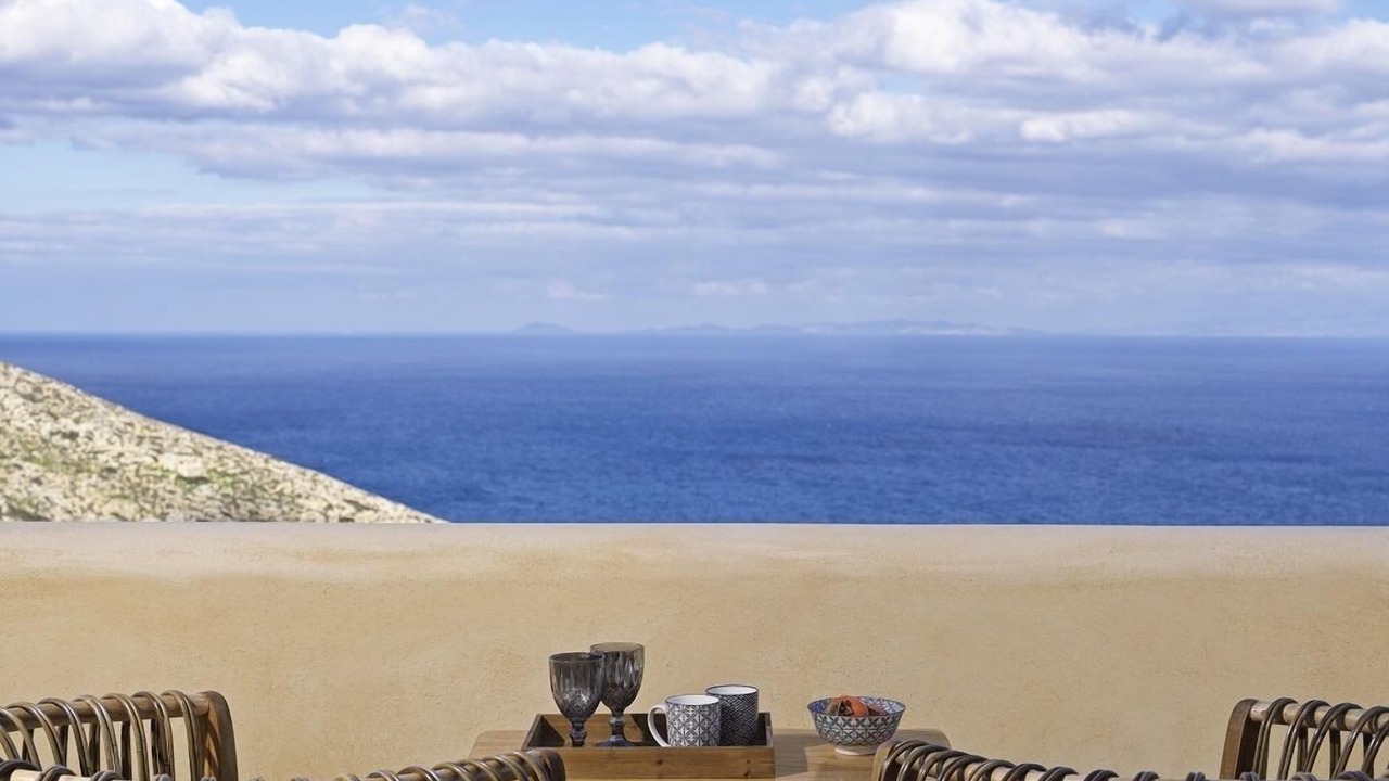 Photo of Others in Chora Folegandros