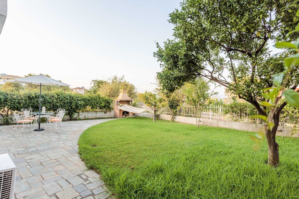 Photo of Outdoor in Petalidi