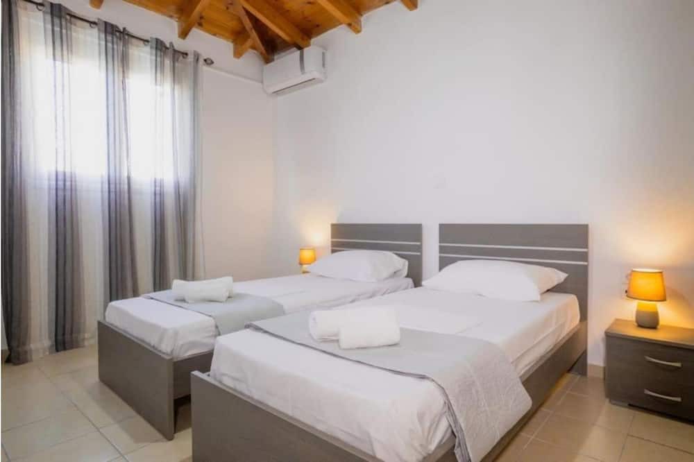 Photo of Bedroom in Messini