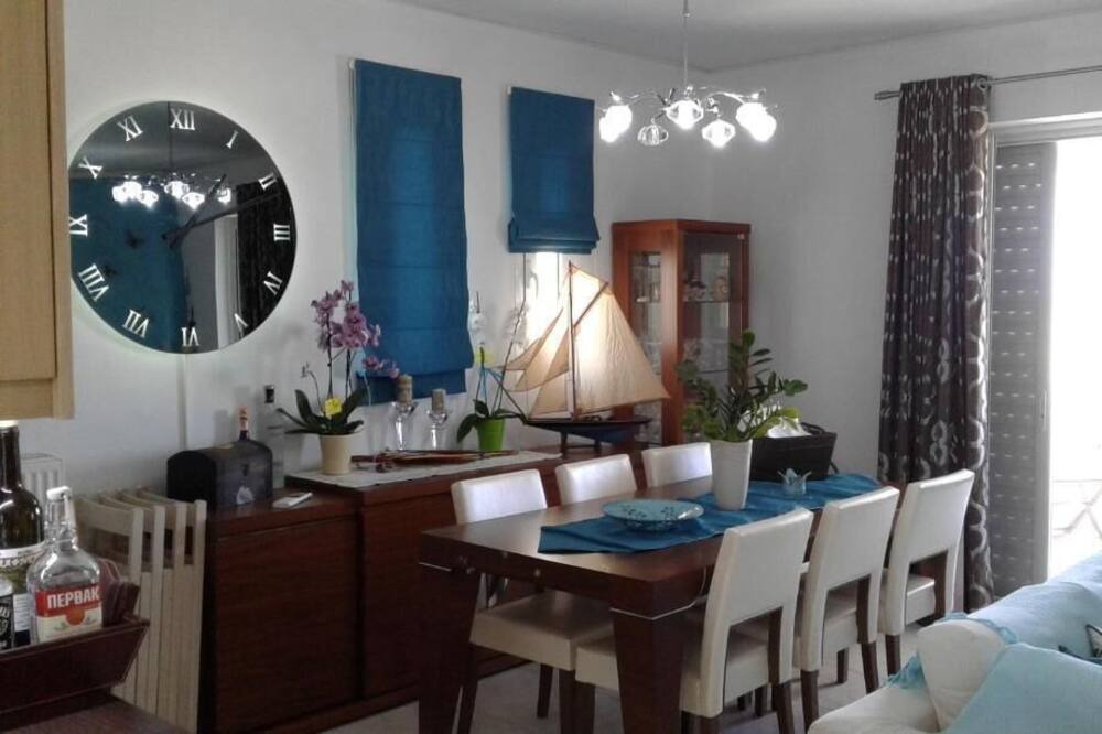 Photo of Livingroom in Pigianos Kampos