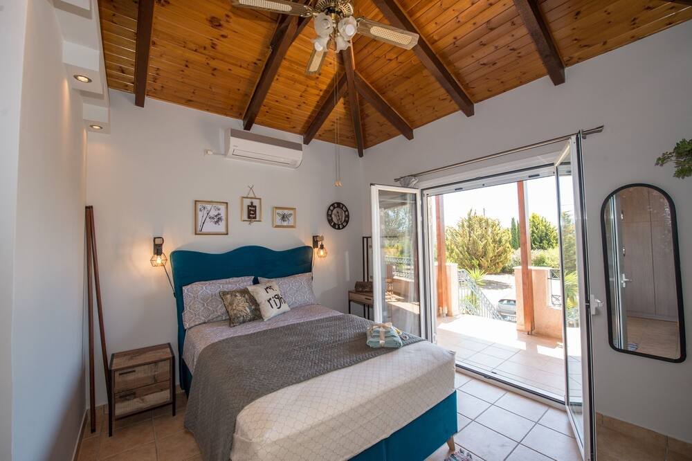 Photo of Bedroom in Agii Anargiri