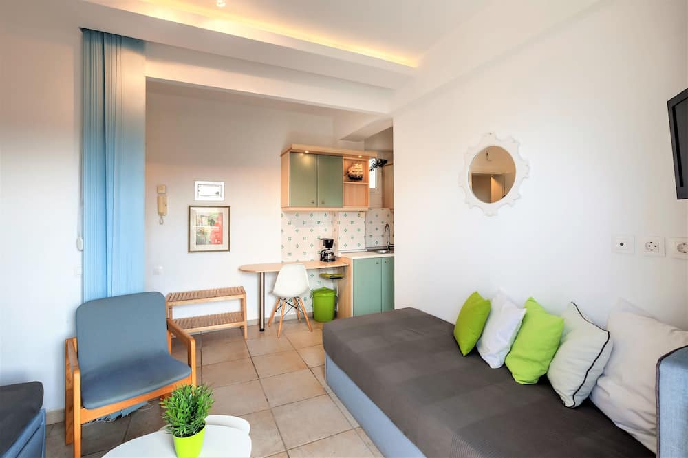 Photo of Livingroom in Neos Marmaras