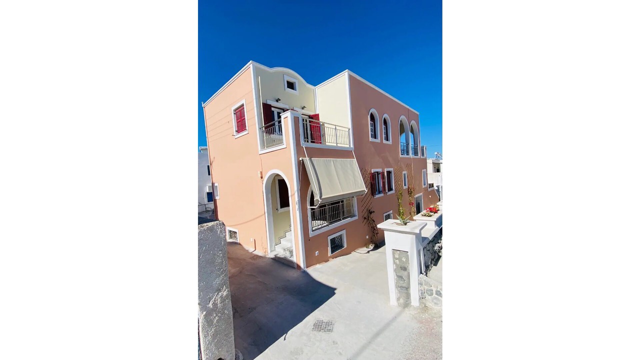 Photo of Outdoor in Fira