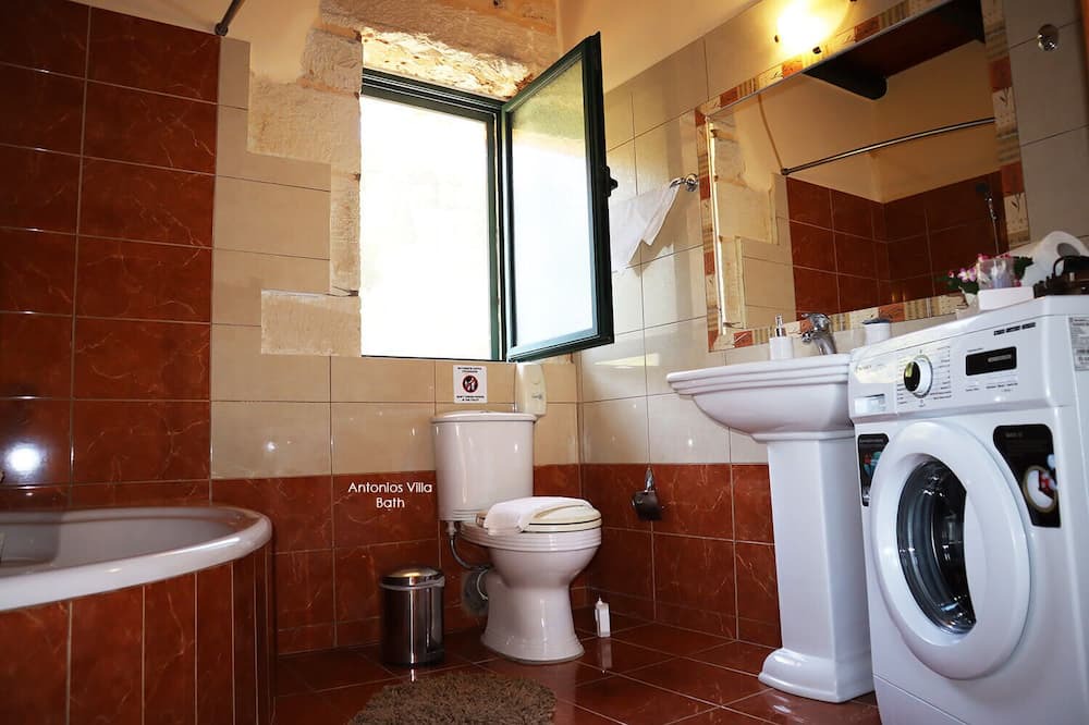 Photo of Bathroom in Apokoronas