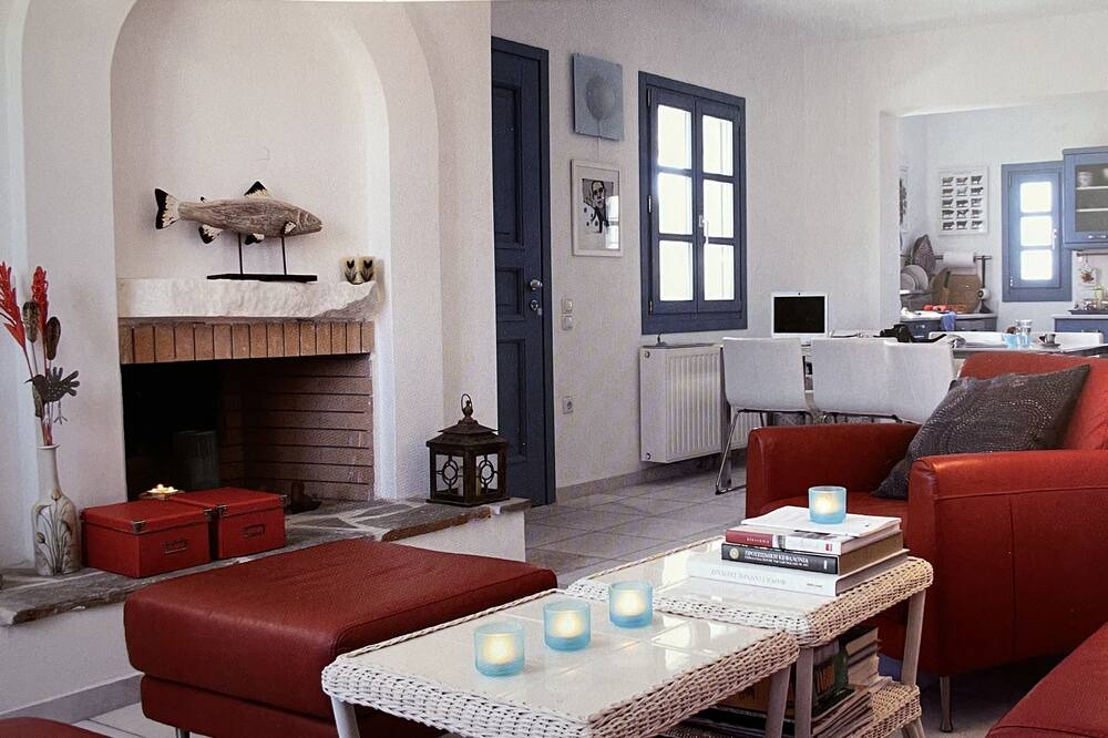Photo of Livingroom in Plaka