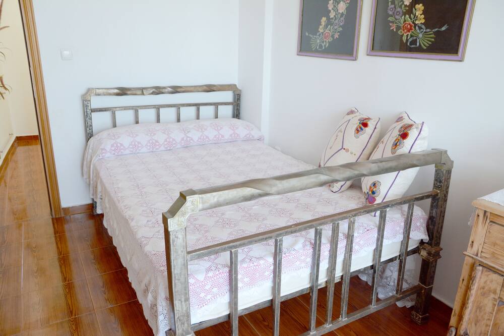 Photo of Bedroom in South Rhodes