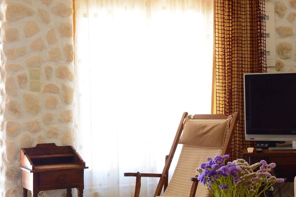 Photo of Livingroom in South Rhodes