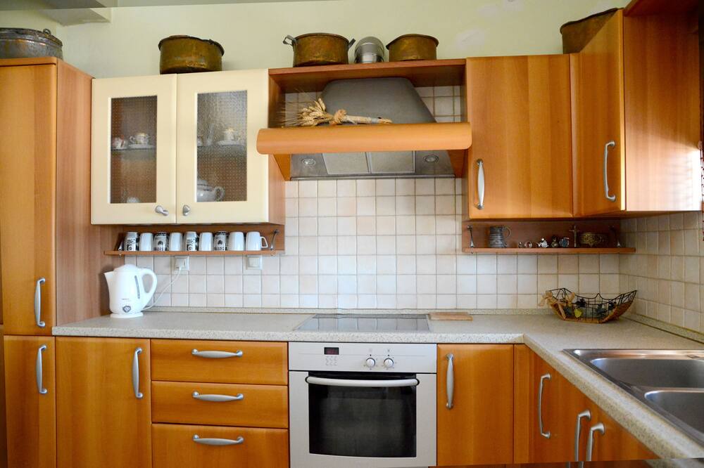 Photo of Kitchen in South Rhodes