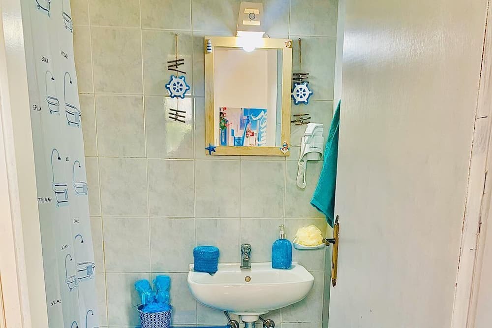 Photo of Bathroom in Termenades