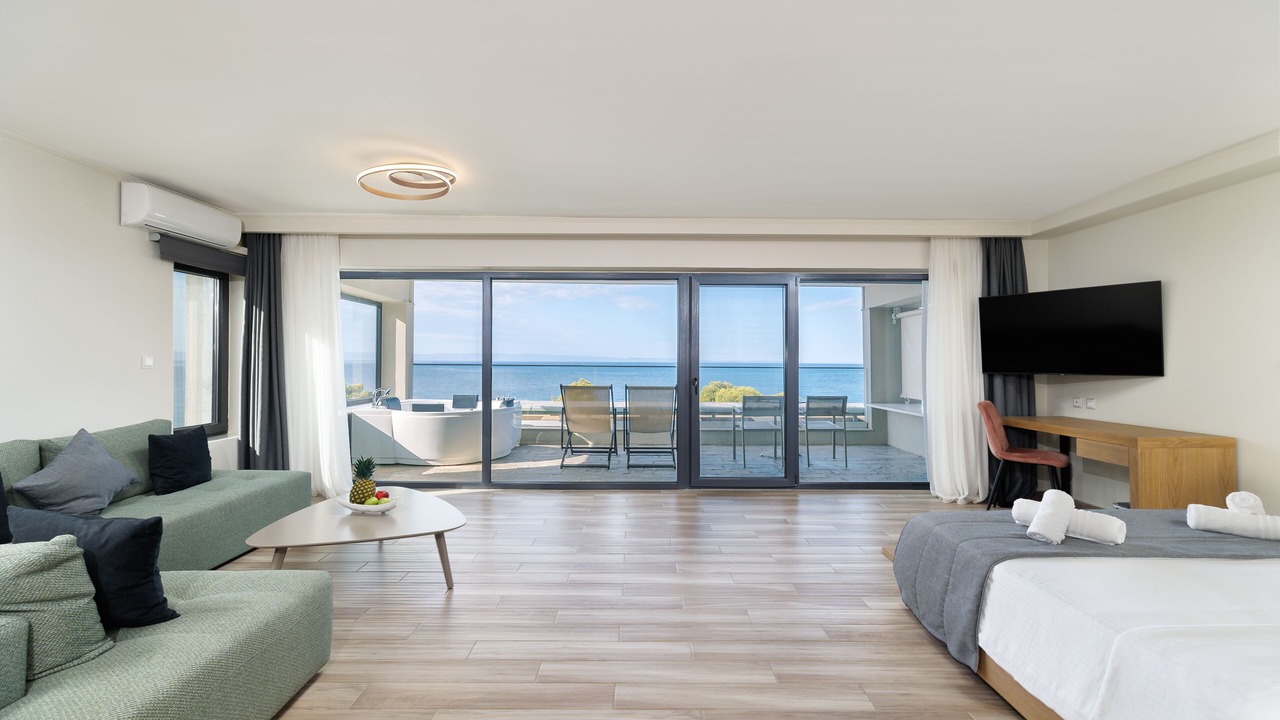 Photo of Bedroom in Elia Nikitis