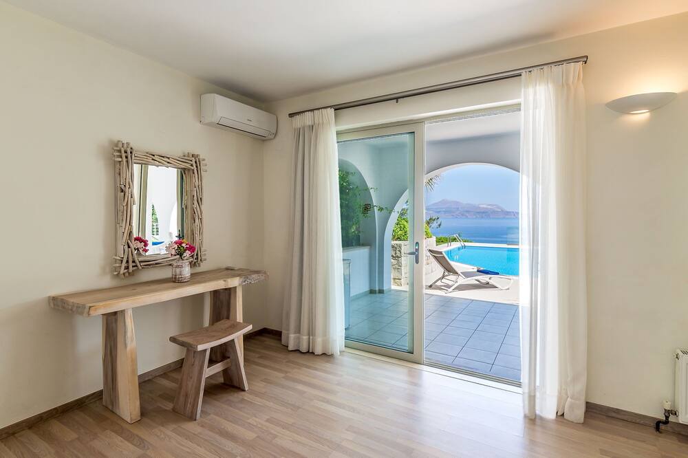 Photo of Bedroom in Vamos