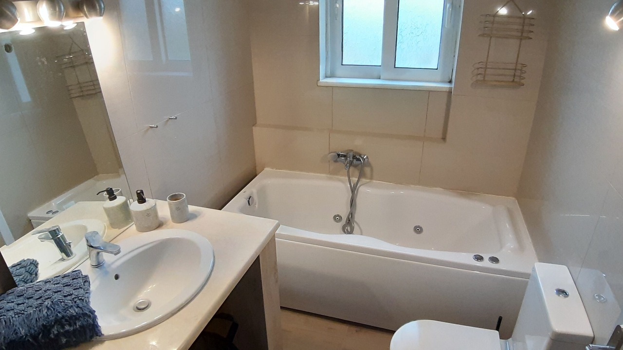 Photo of Bathroom in Koskinou