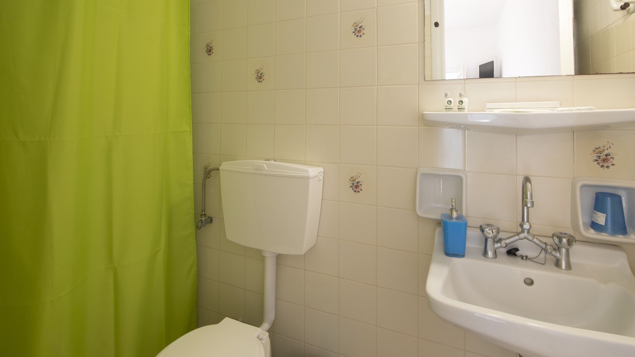 Photo of Bathroom in Platis Gialos