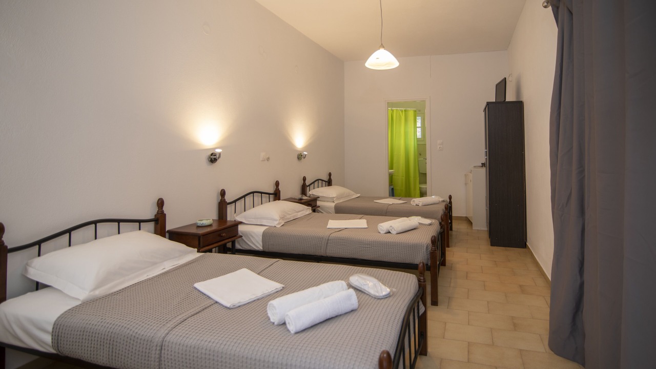 Photo of Bedroom in Platis Gialos