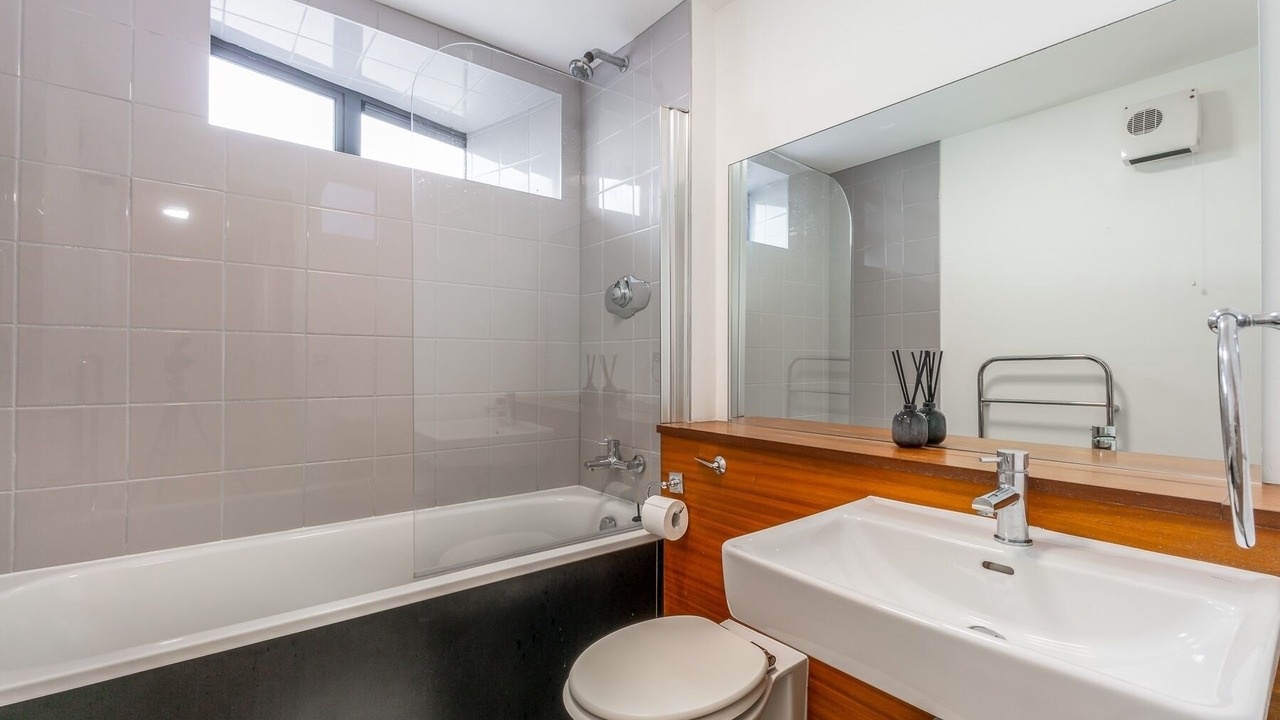 Photo of Bathroom in Ydrousa