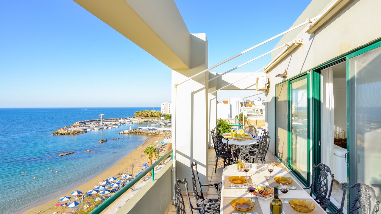 Photo of Patio Balcony in Nea Chora