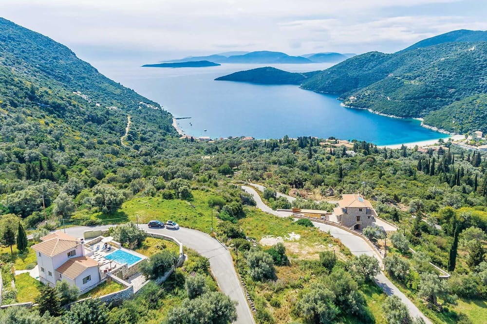Photo of Others in Mikros Gialos